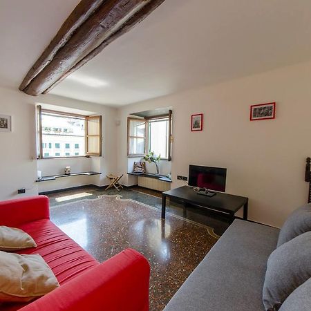 Joivy Colorful Flat For 5 Close To Piazza De Ferrari جنوة المظهر الخارجي الصورة